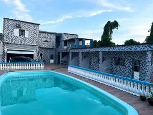 Pousada da Ildi - 伊塔尼亚恩