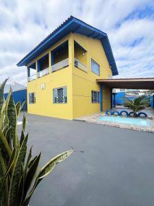 Pé na areia apto Rassy