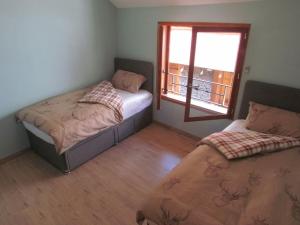 Maison de Bergers, Cyclist & Ski Friendly Town House, WIFI, Secure Bike Store