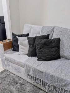 Studio Charmoso com Vista Lateral para a Praia