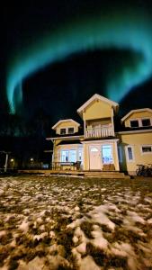 Winter Wonderland Home