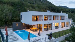 Villa Adria blue