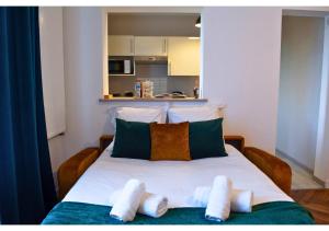 Le Charme DAntan - Terrasse - Balcon - Hypercentre Evreux