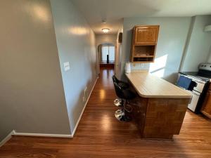 Comfy getaway full Apt for two!