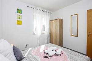 Family-friendly apartments with swimming pool Stupin Celine, Rogoznica - 23257