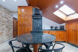 Ático Dúplex con Terrazas Privadas Vigo Centro 2 hab ツ by Rias Baixas Rentals