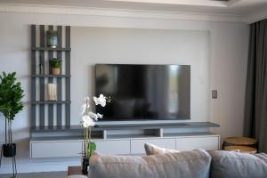 On Point Penthouse 7-14