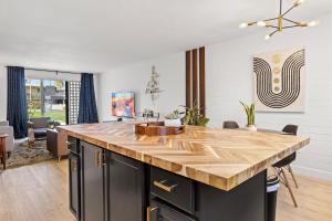 2 Bedroom, Heart of Scottsdale