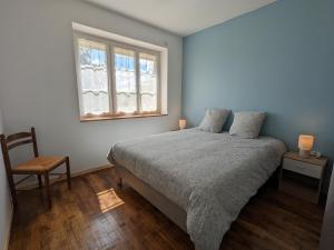 Maisons de vacances Maison spacieuse avec piscine privee, climatisation, Wi-Fi, animaux acceptes et parking - FR-1-653-268 : photos des chambres