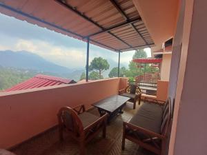 Kainchi Premium Homestay 4BHk