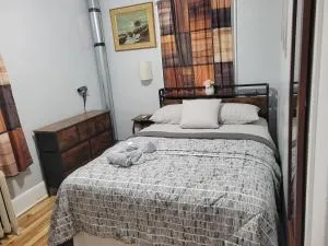 Comfortable - Ledgewood