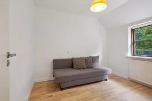 Lille hus nær by og hav - Juelsminde