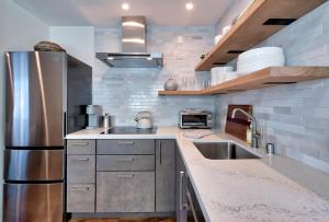 Mount Tam View Studio in the Heart of Marin County