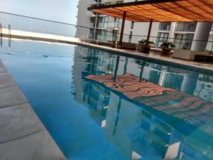 Apt con vista al mar en pozos colorados