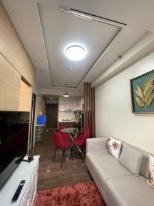 Beauty Cindrella Home Makati Penthouse 3 Bedroom