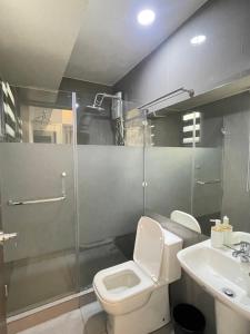 Beauty Cindrella Home Makati Penthouse 3 Bedroom
