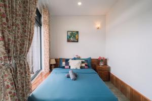 An Phu House Valley View