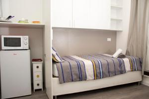 camere con bagno , vicino H Papa Giovanni