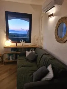 Appartement Vue Mer, piscine, minigolf, parking - Lavatoggio