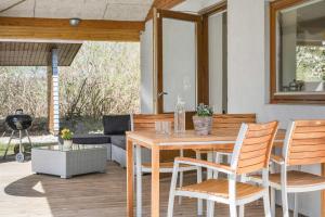 Wellness Oase med Sauna, Fodbad og Højhastighed Internet i Naturens Fred og Ro