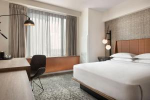 Queen Guest Room, Guest room, 1 Queen room in Sheraton Boston Hotel