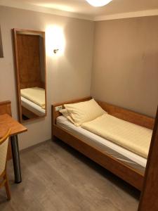 Hofgut Langenborn Wohnen auf Zeit möblierte Apartments Aschaffenburg Alzenau Frankfurt
