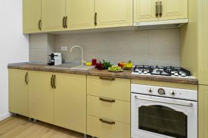 Apartments with Huge Balcony and City View - Tineretului Park