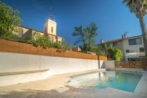 Superbe maison avec piscine en plein cœur du village - 勒博塞