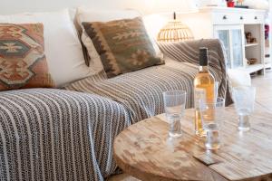 Maisons de vacances Superbe maison avec piscine en plein coeur du village : photos des chambres