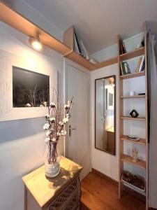 Romantic garden studio