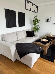 H&W Apartments II