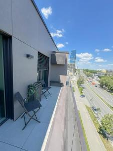 West 65 airport city apartment