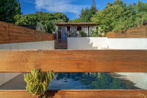 Maisons de vacances Superbe maison avec piscine en plein coeur du village : photos des chambres