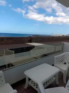 VV La Caracola "by henrypole home" - Breña Baja