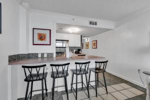 Meridian Plaza 404