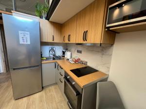 City Center Loft With Private Parking