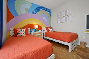 Sunny Condo Retreat at Windsor Hills