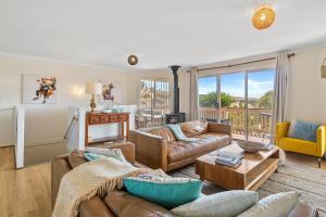 Valley Views - 11 Woodgate Road