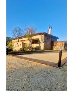 Maisons de vacances La metairie basse Dordogne 2 Gites pour 18 personnes au total : photos des chambres