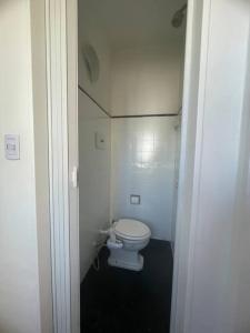 Pequeño y acogedor depto sin cocina