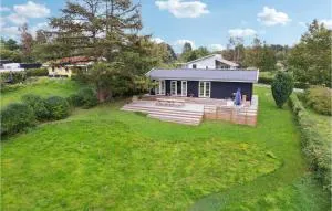 Lovely Home In Fårevejle With Kitchen - Føllenslev