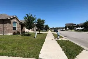 Modern and Spacious Home by Lakes & Shops - Princeton