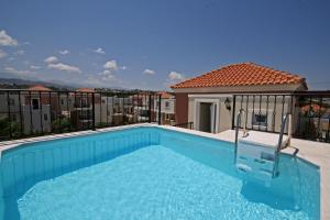 Luxury Maisonette with Private Pool