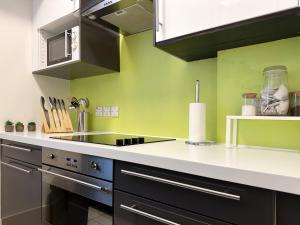 Oliver's Place in Holborn - 2 Double Beds, 1 Sofa Bed, Great Location