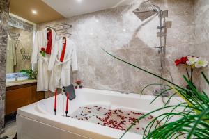 Lord Morgan & Exclusive Design Cihangir