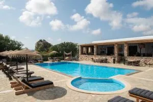 帕罗斯兰德酒店 - 普拉提伊亚洛斯西弗诺斯