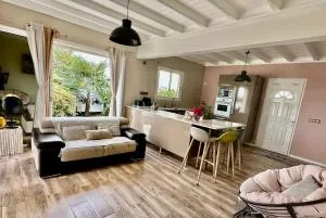 Villa 4 étoiles MWoodsuite MartiniqueSun - Coquet & Central avec piscine et jardin privé - La Belème