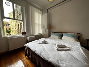 Historical Flat in Galata - Tatar Beyi Street