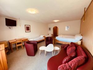 SKY Rooms, Mountainous View