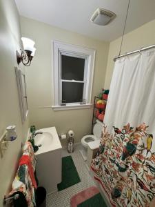 Charming 1 BR Apt 6 miles from Downtown!